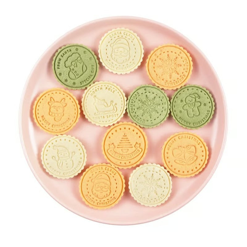 ๐๐ช Holiday Baking Shape Collection โ Festive Cookie Molds for Family Christmas Fun