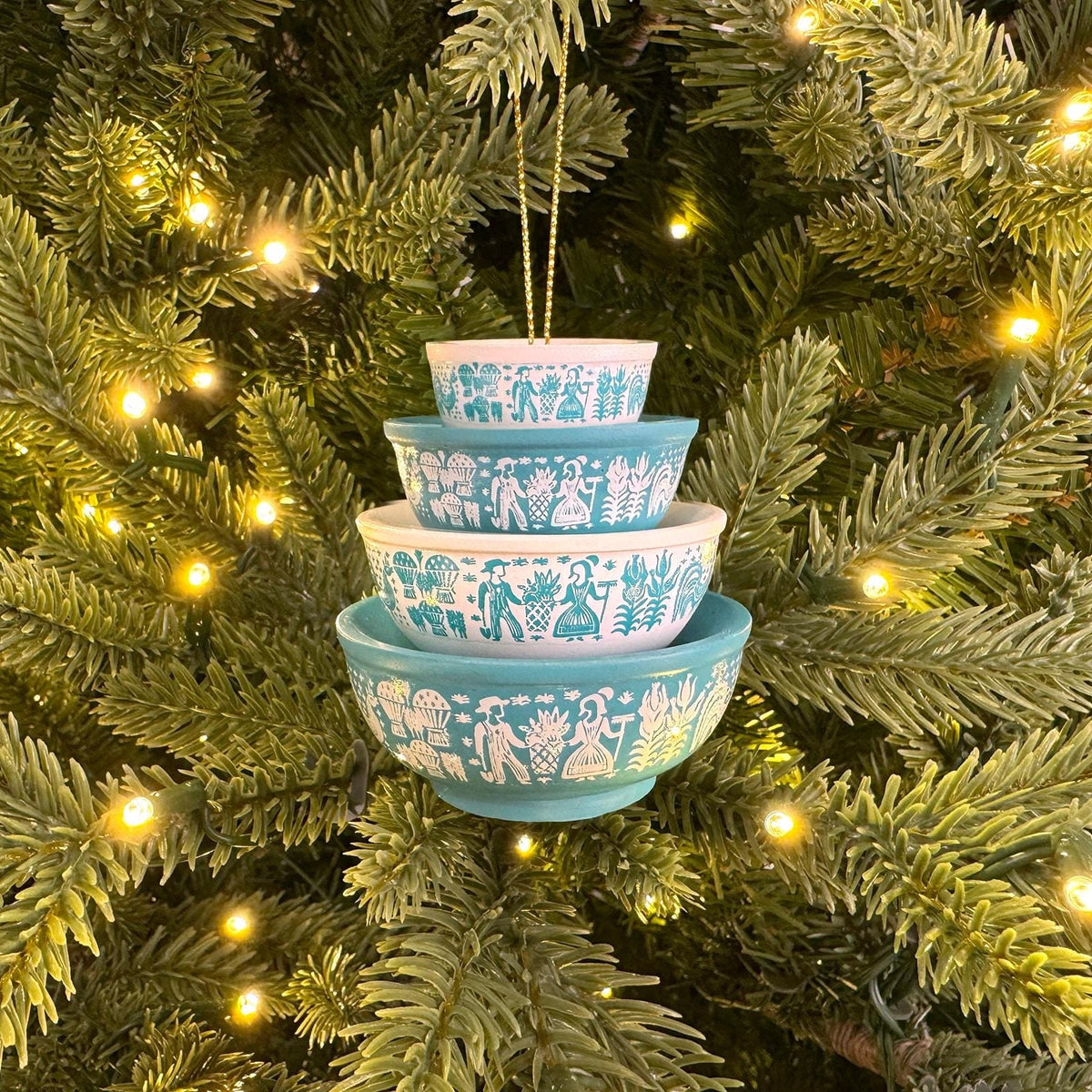 Retro Miniature Kitchen Bowl Stack Christmas Ornament Decor